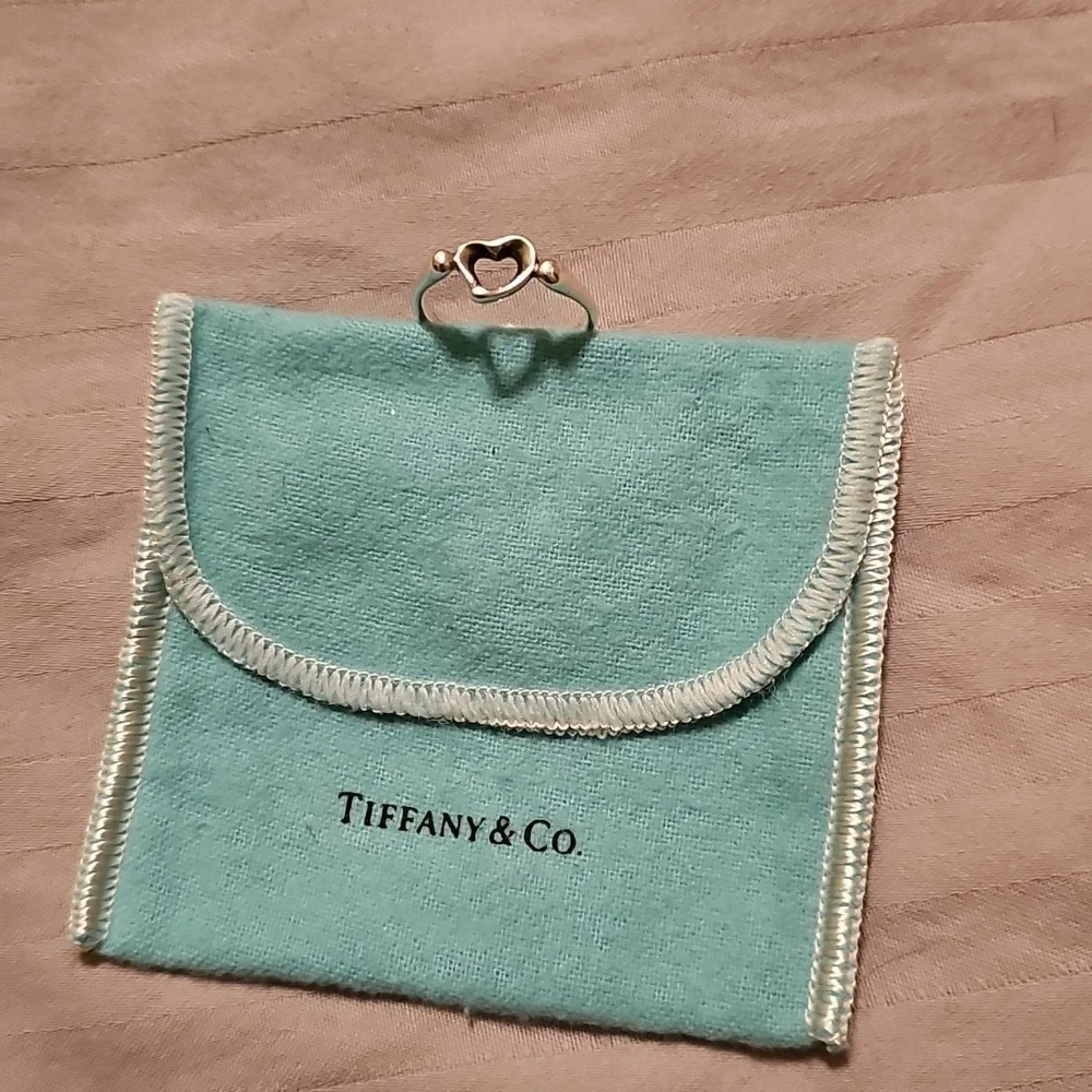 Tiffany & Co. 925 Serling Silver Elsa Peretti Heart Ring Sz 8.5 FIRM ON PRICE - Picture 2 of 5